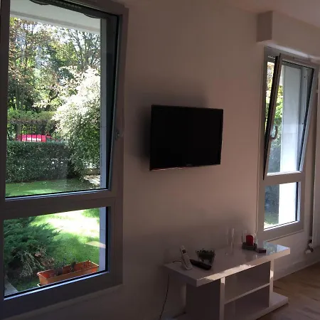Tres Beau Apartment *